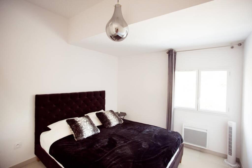 לה-לונד-לה-מורה Magnifique Appartement Avec Vue Imprenable מראה חיצוני תמונה